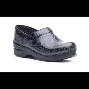 Dansko professional leather clog
